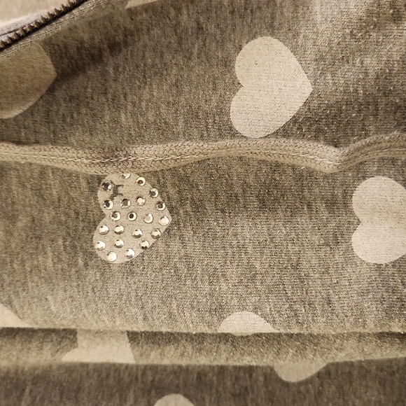 NWOT PINK Victoria's Secret Gray Heart Hoodie - Picture 4 of 5